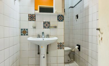 Casa en venta Don Torcuato-3amb-departamento independiente.