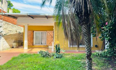 Casa en venta Don Torcuato-3amb-departamento independiente.