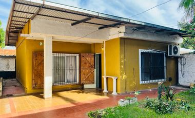 Casa en venta Don Torcuato-3amb-departamento independiente.