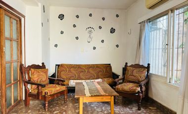 Casa en venta Don Torcuato-3amb-departamento independiente.