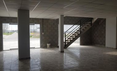 Alquiler Deposito Ezeiza Parque 3000 mts U$S 13.000 x mes / contrato 12 meses.