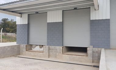 Alquiler Deposito Ezeiza Parque 3000 mts U$S 13.000 x mes / contrato 12 meses.