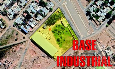 Galpón Nave Industrial en Centenario, de 2.311 m2 con oficinas, sobre lote de 7.560 m2