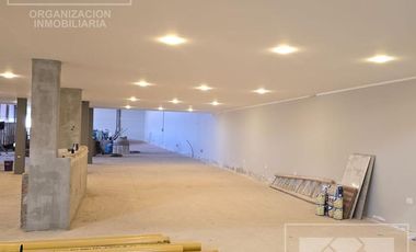 Galpón Nave Industrial en Centenario, de 2.311 m2 con oficinas, sobre lote de 7.560 m2