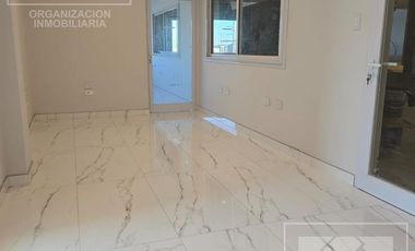 Galpón Nave Industrial en Centenario, de 2.311 m2 con oficinas, sobre lote de 7.560 m2