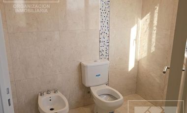 Galpón Nave Industrial en Centenario, de 2.311 m2 con oficinas, sobre lote de 7.560 m2