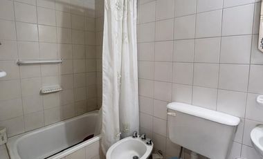 Venta departamento San Miguel cochera parilla 4 ambientes balcón bajas expensas Apto Profesional