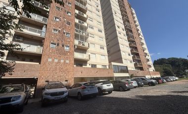 Venta departamento San Miguel cochera parilla 4 ambientes balcón bajas expensas Apto Profesional
