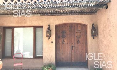 Casa en alquiler amoblada en Las Caletas, Nordelta