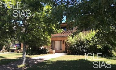 Casa en alquiler amoblada en Las Caletas, Nordelta
