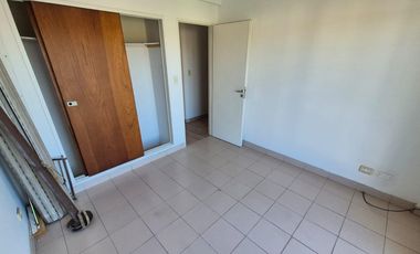 DEPARTAMENTO 4 AMBIENTES EN ALQUILER TAPIALES