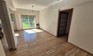 DEPARTAMENTO 4 AMBIENTES EN ALQUILER TAPIALES