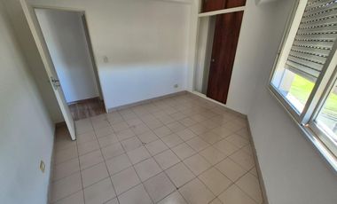 DEPARTAMENTO 4 AMBIENTES EN ALQUILER TAPIALES
