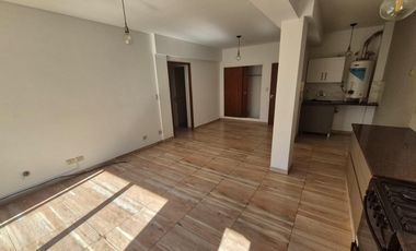 DEPARTAMENTO 4 AMBIENTES EN ALQUILER TAPIALES