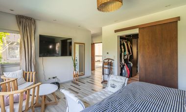 Venta Casa Haras del Pilar La Pradera 6 amb, 4 dor, 3 baños, toilette, 2 cocheras, pileta. Excelente
