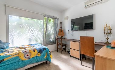 Venta Casa Haras del Pilar La Pradera 6 amb, 4 dor, 3 baños, toilette, 2 cocheras, pileta. Excelente