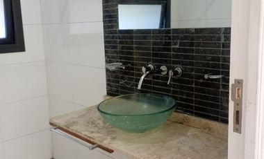 Departamento Venta  en complejo , sobre calle Cervantes, metros de Puente Olive, Godoy Cruz.