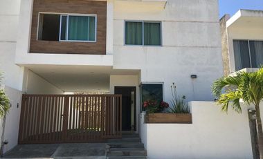 Casa amueblada en Jardines de Tuxpan | Exclusividad y Ubicación Privilegiada