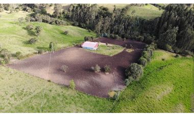 SE VENDE HERMOSA CASA LOTE EN SAN JORGE ZIPAQUIR