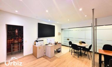 Arriendo Oficina de 34m² + 18m² de Marquesina en Chico