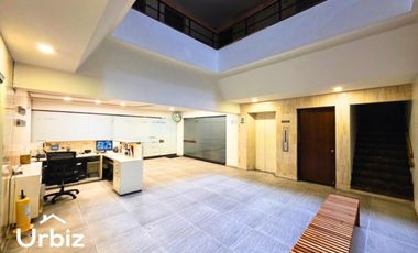 Arriendo Oficina de 34m² + 18m² de Marquesina en Chico