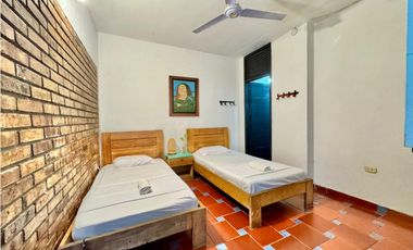 SE VENDE HOTEL Y CAFÈ EN EL CENTRO HISTORICO