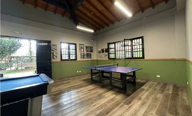Apartamento para la renta amoblada en Sabaneta, piso 22