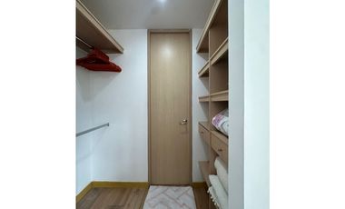 Apartamento para la renta amoblada en Sabaneta, piso 22
