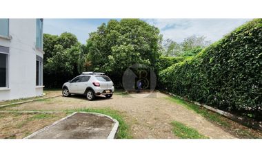 SE VENDE O ARRIENDA CASA CAMPESTRE CONJUNTO PASO REAL YOPAL