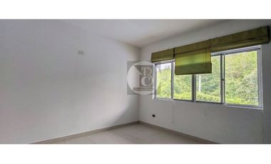 SE VENDE O ARRIENDA CASA CAMPESTRE CONJUNTO PASO REAL YOPAL