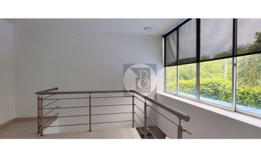 SE VENDE O ARRIENDA CASA CAMPESTRE CONJUNTO PASO REAL YOPAL