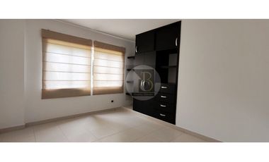 SE VENDE O ARRIENDA CASA CAMPESTRE CONJUNTO PASO REAL YOPAL