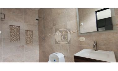 SE VENDE O ARRIENDA CASA CAMPESTRE CONJUNTO PASO REAL YOPAL