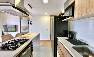 Apartamento para la renta amoblada en Envigado-Escobero, piso 18