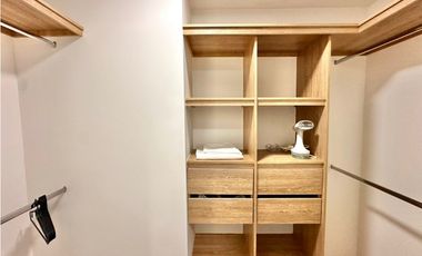 Apartamento para la renta amoblada en Envigado-Escobero, piso 18