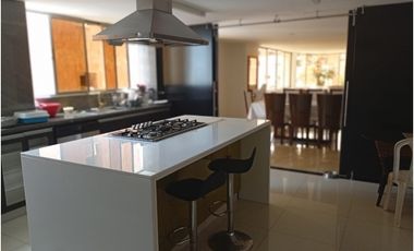 APTO REMODELADO EN ALTOS DE RIOMAR