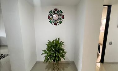 APARTAMENTO AMOBLADO EN ARRIENDO SECTOR CALLE JARDIN - ENVIGADO.