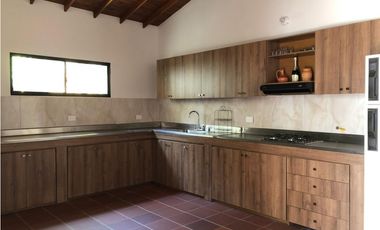 Finca en Arriendo en Copacabana, Antioquia