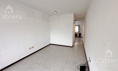 Alquiler de Monoambiente con cochera, en La Plata