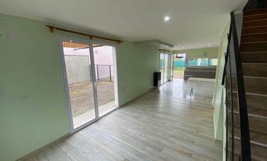 DUPLEX EN VENTA EN EL BARRIO LOS ARCOS DE PLOTTIER
