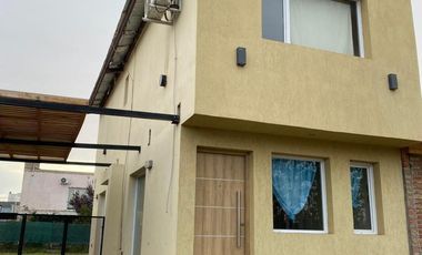DUPLEX EN VENTA EN EL BARRIO LOS ARCOS DE PLOTTIER