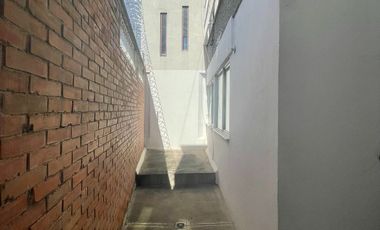 Venta de Edificio de Oficinas en 33 Oriente colonia el Mirador