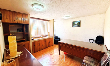 Venta de Edificio de Oficinas en 33 Oriente colonia el Mirador