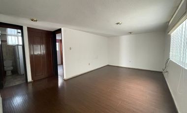 Venta de Edificio de Oficinas en 33 Oriente colonia el Mirador