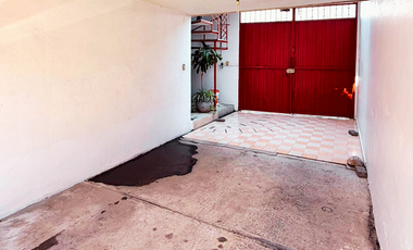 Venta de Edificio de Oficinas en 33 Oriente colonia el Mirador