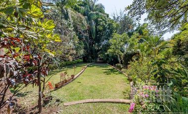 Terreno con bungalow en vista hermosa