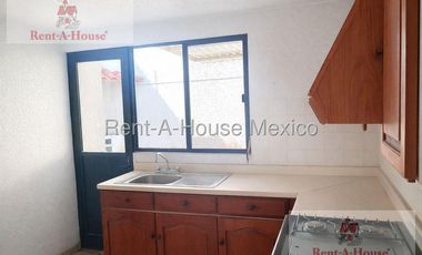 Casa en  Venta en Jardines del Alba, Cuautitlan Izcalli GIS 26-2665