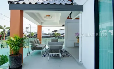 Luxury Pool Villa on Thepprasit Road 5 bedrooms and 6 bathrooms Near Jomtien Beach & Walking Street, High Rental Potential