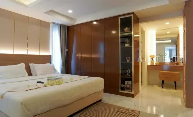 Luxury Pool Villa on Thepprasit Road 5 bedrooms and 6 bathrooms Near Jomtien Beach & Walking Street, High Rental Potential