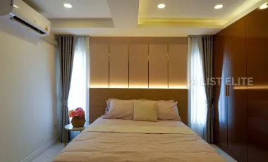 Luxury Pool Villa on Thepprasit Road 5 bedrooms and 6 bathrooms Near Jomtien Beach & Walking Street, High Rental Potential